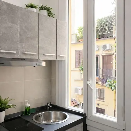 Lejlighed Loft Moderno Corso Lodi-porta Romana Milano